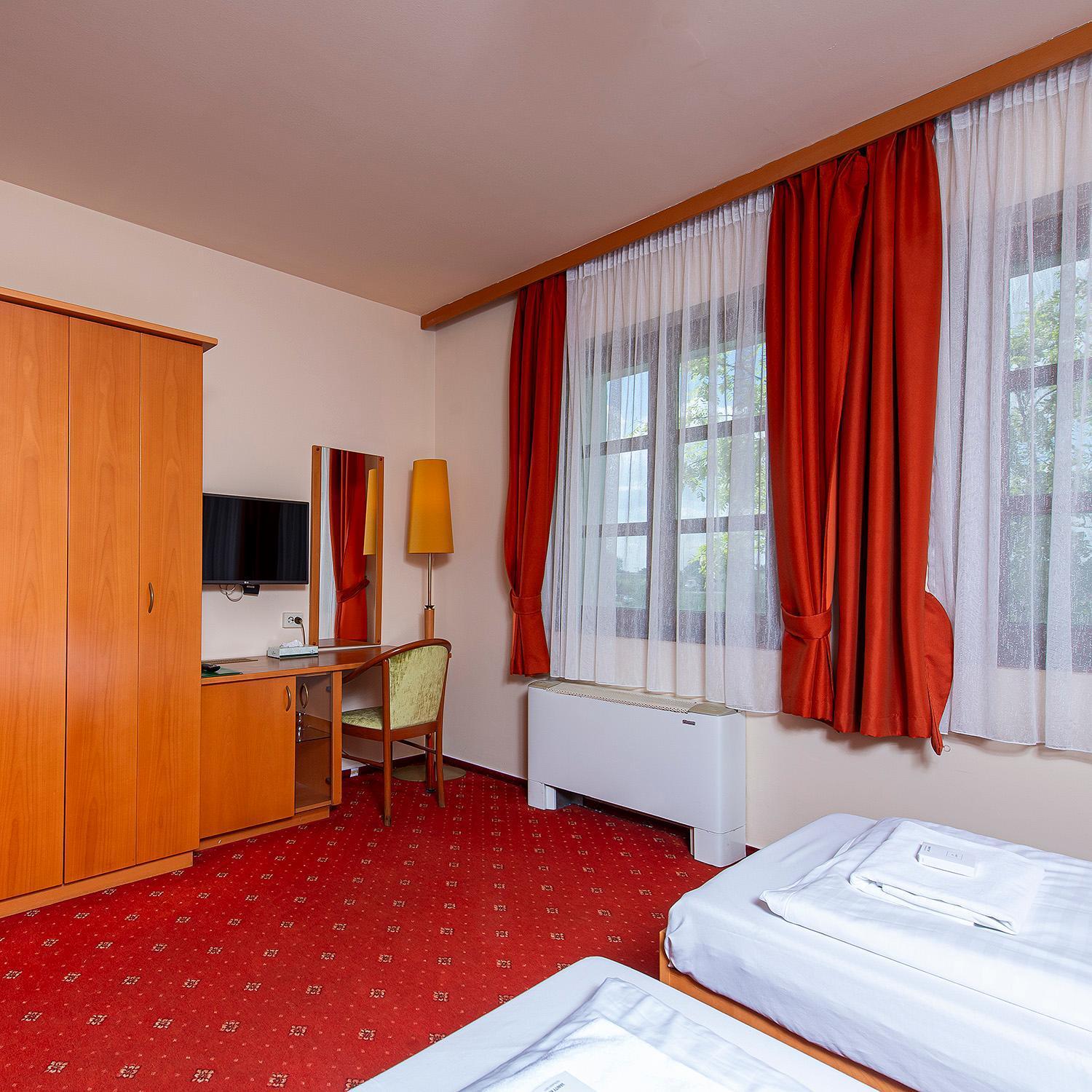 Szigetszentmiklós Gastland M0 Hotel & Conference Center מראה חיצוני תמונה