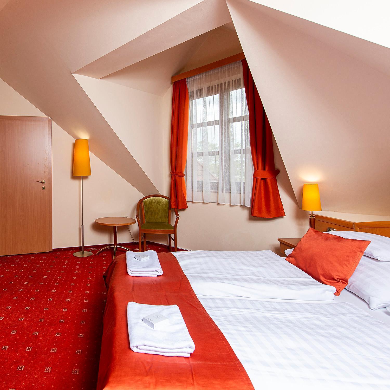 Szigetszentmiklós Gastland M0 Hotel & Conference Center מראה חיצוני תמונה